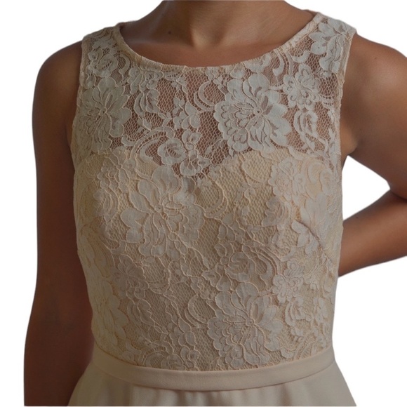 Dress Light Peach - Picture 2 of 5